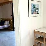 Palme 6 - Marcelli, Bilocale Con Doppio Giardino, Le Palme