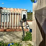 Apartment Palme 6 - Marcelli, Bilocale Con Doppio Giardino, Le Palme *