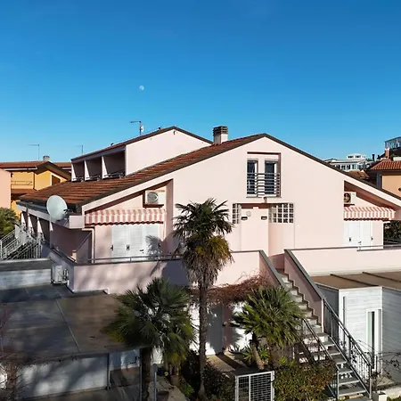 Palme 6 - Marcelli, Bilocale Con Doppio Giardino, Le Palme Apartment Marcelli