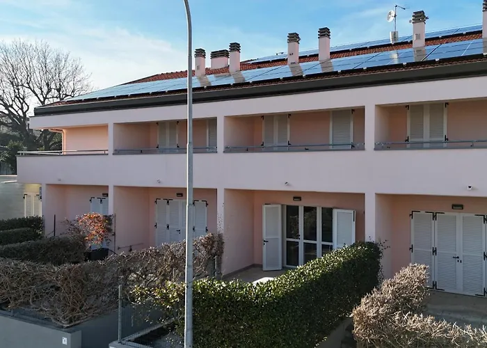 Palme 6 - Marcelli, Bilocale Con Doppio Giardino, Le Palme Apartment *